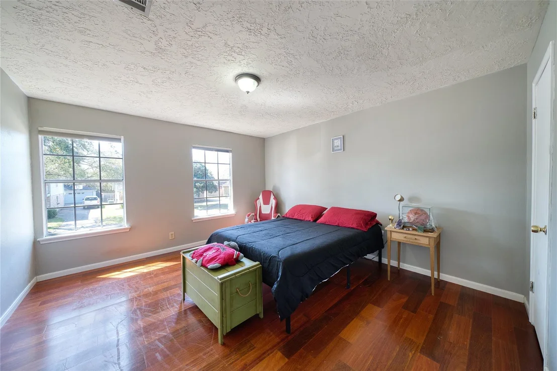 Photo of 3802 Millbridge Drive