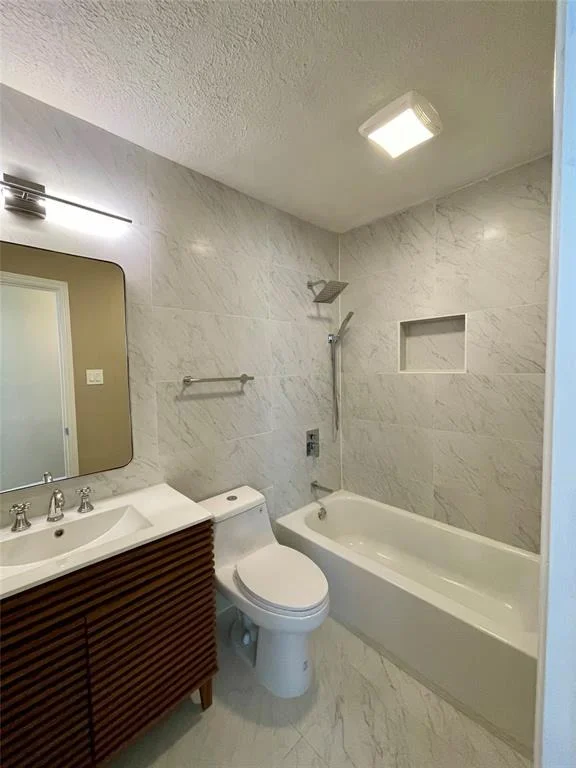 Photo of 1635 Chippendale Road