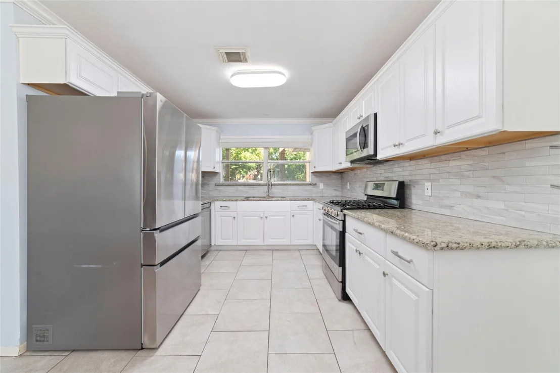 Photo of 8625 Bob White Drive