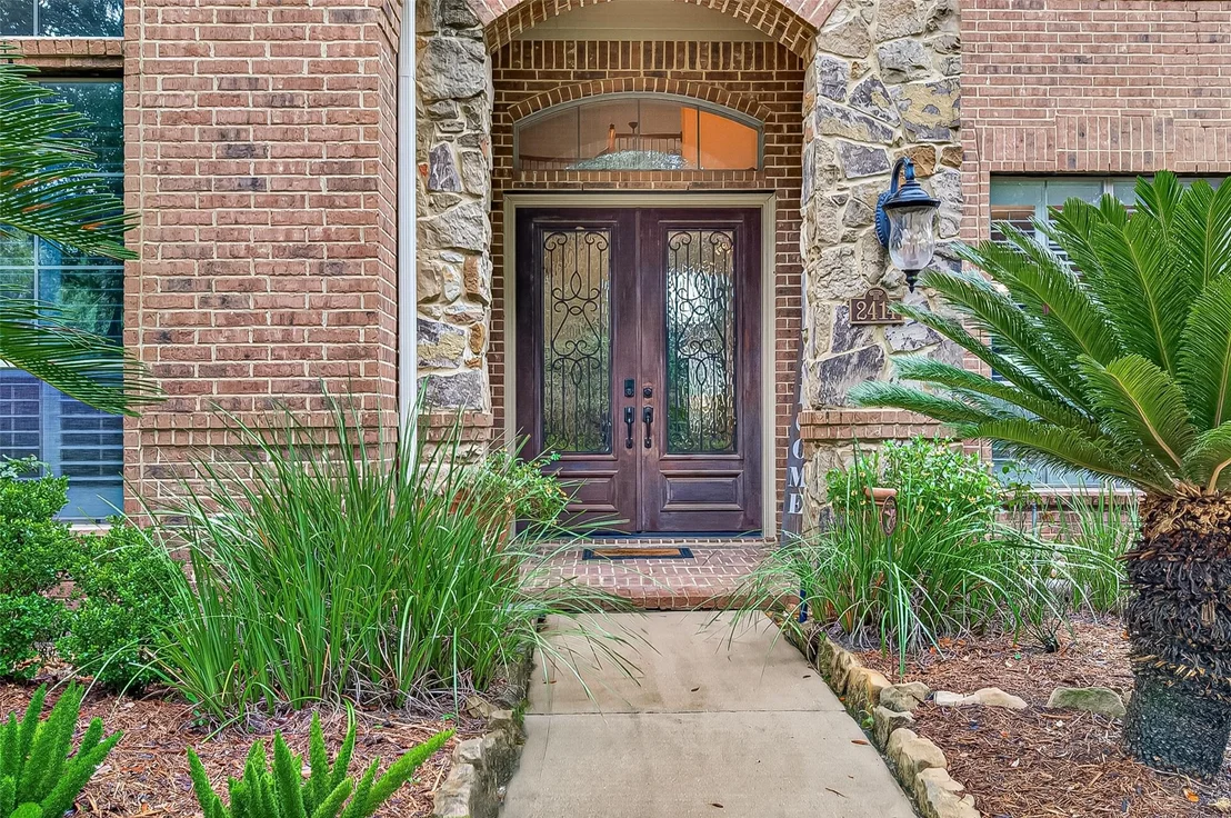 Photo of 2414 Fairbreeze Drive