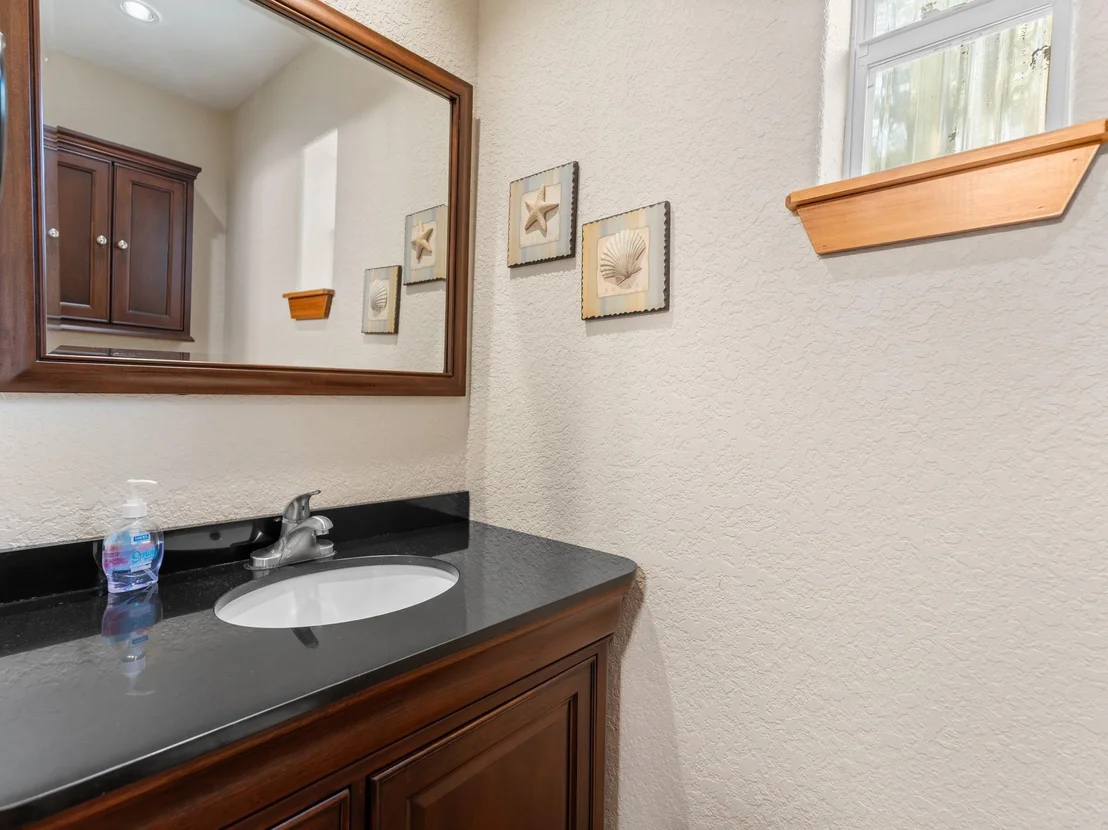 Photo of 1225 Private Road 652