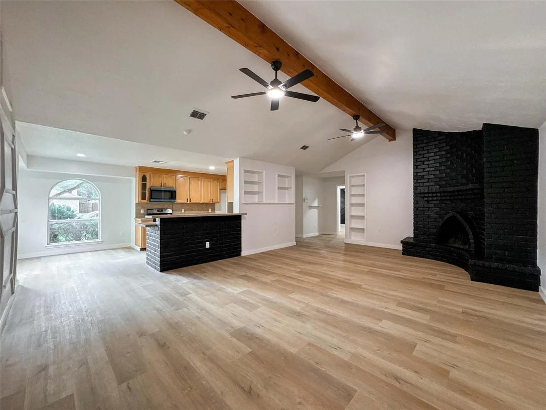 Photo of 4934 Whispering Falls Drive