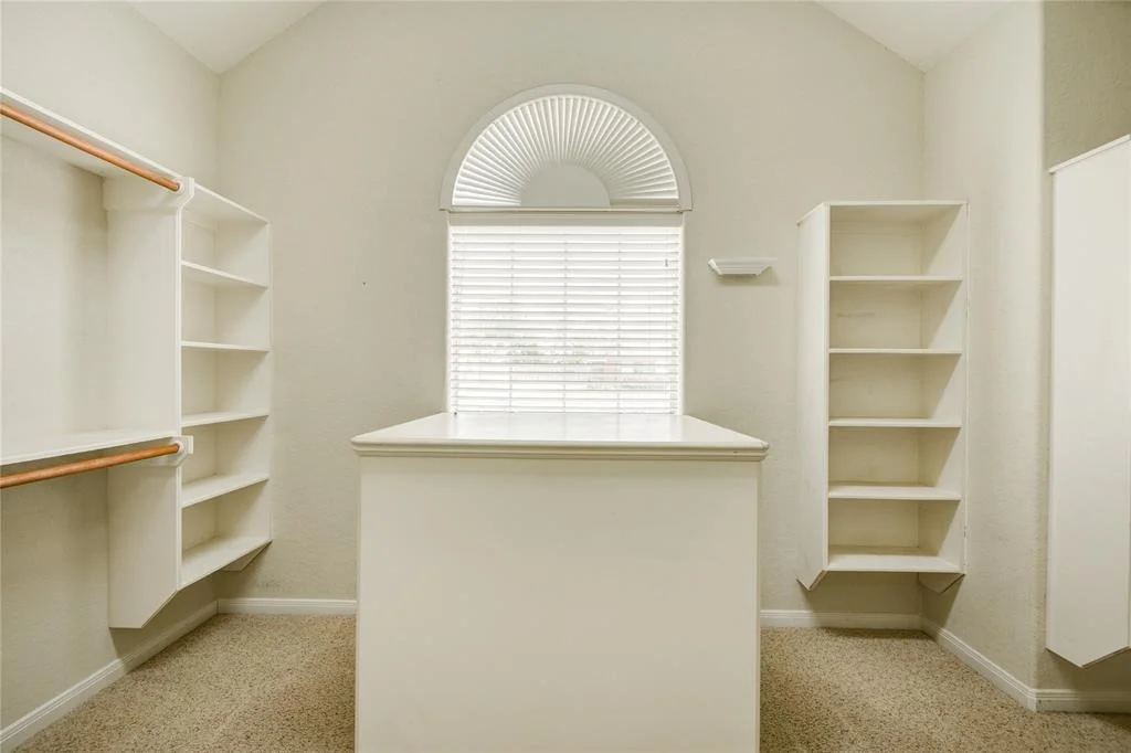 Photo of 306 Williamsburg Avenue