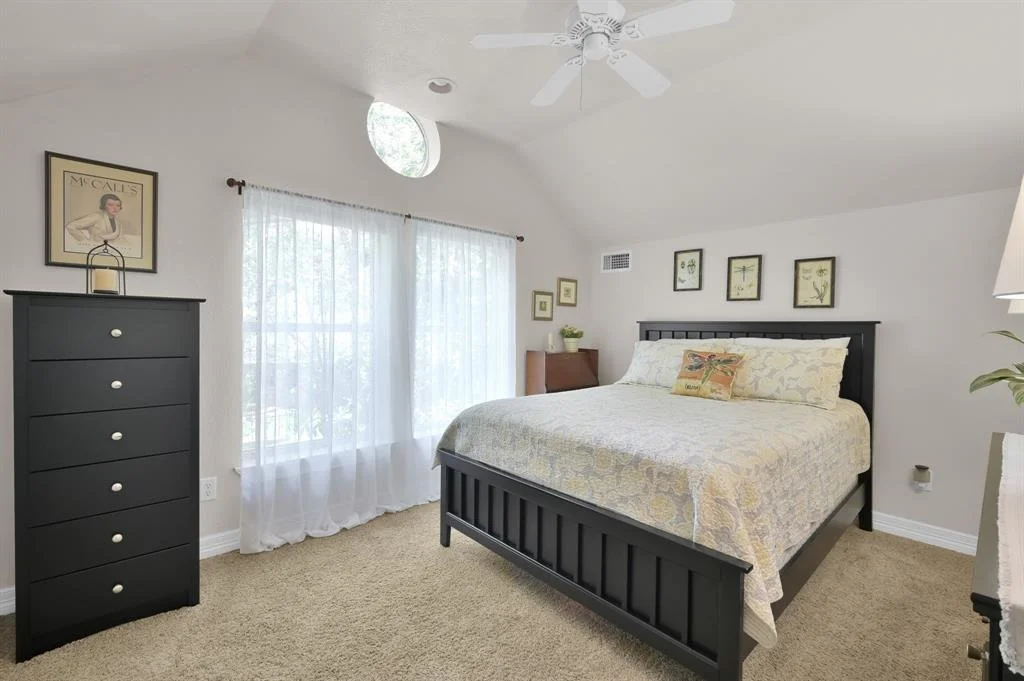 Photo of 10326 Paradise Valley Drive