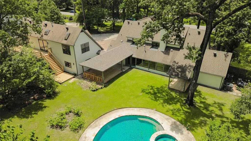 Photo of 1701 Walnut Lane