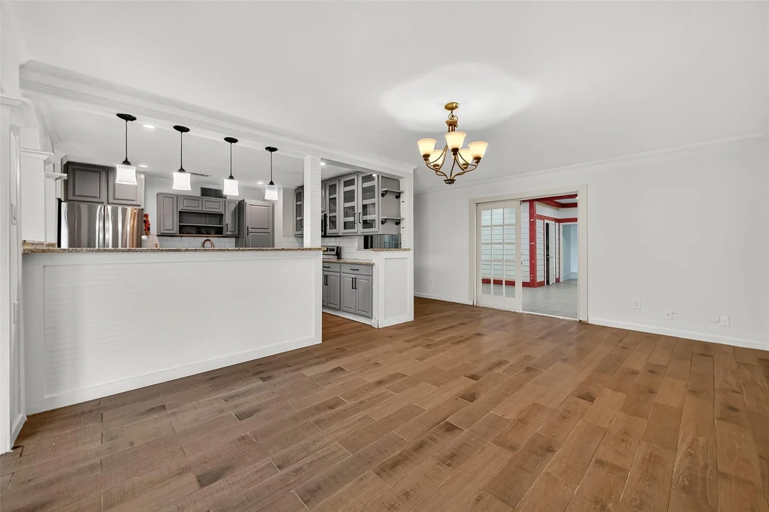 Photo of 5039 Shadowridge Drive