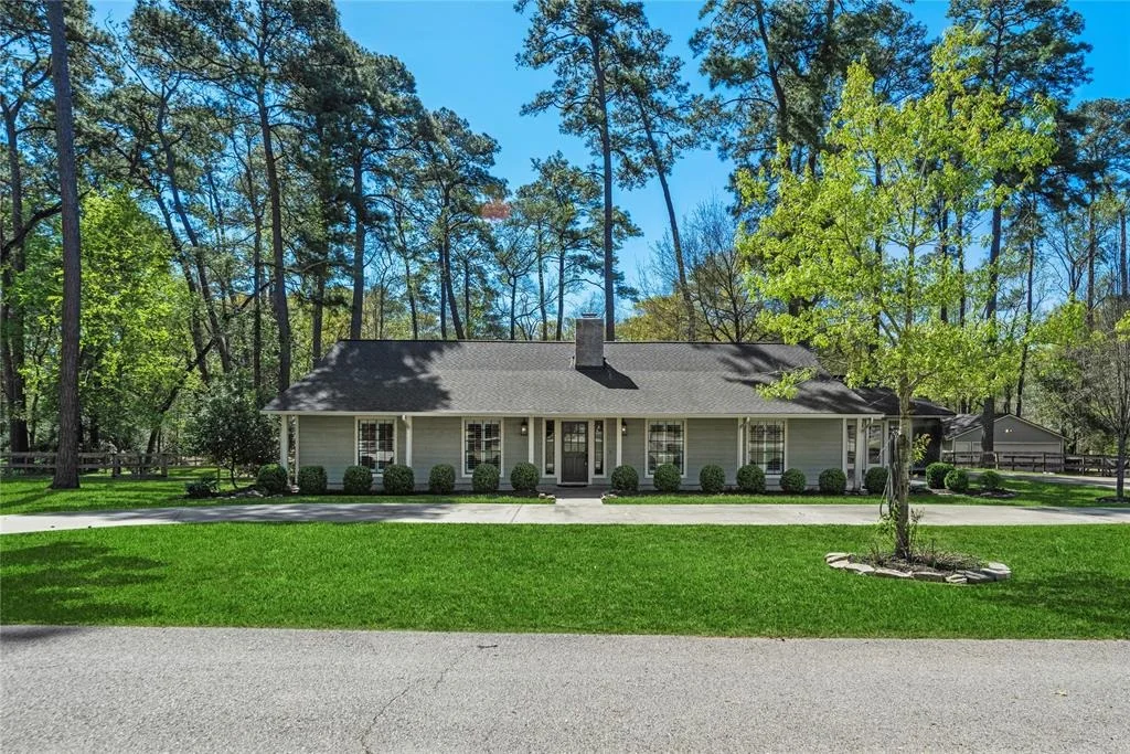 Photo of 23202 Rosewood Trail