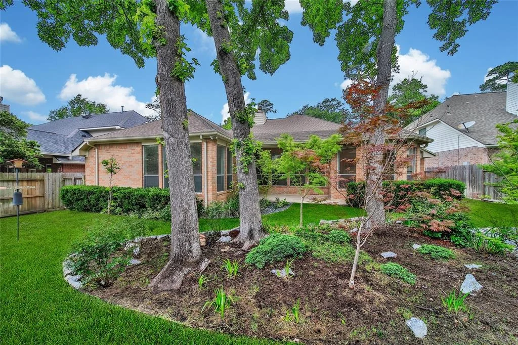 Photo of 46 N Bluff Creek Circle