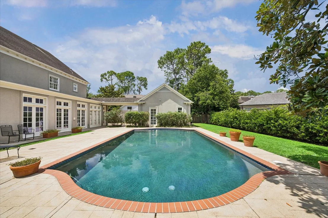 Photo of 5970 Riverview Way
