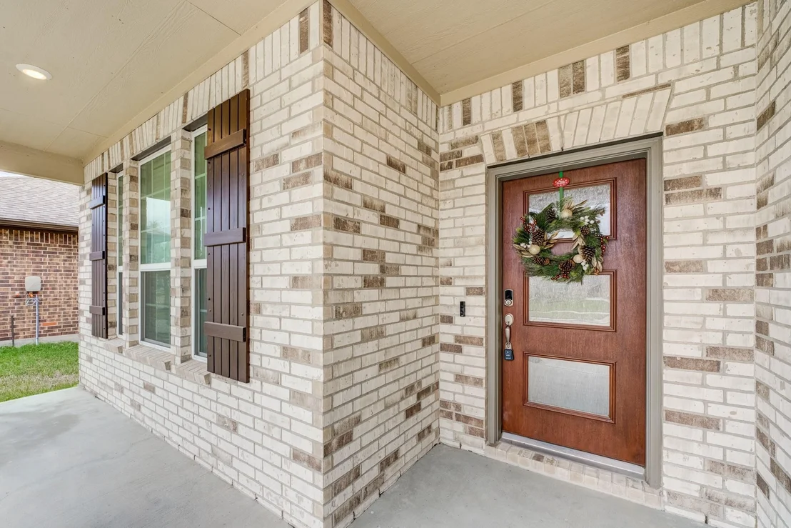 Photo of 10739 Cliffs View Drive