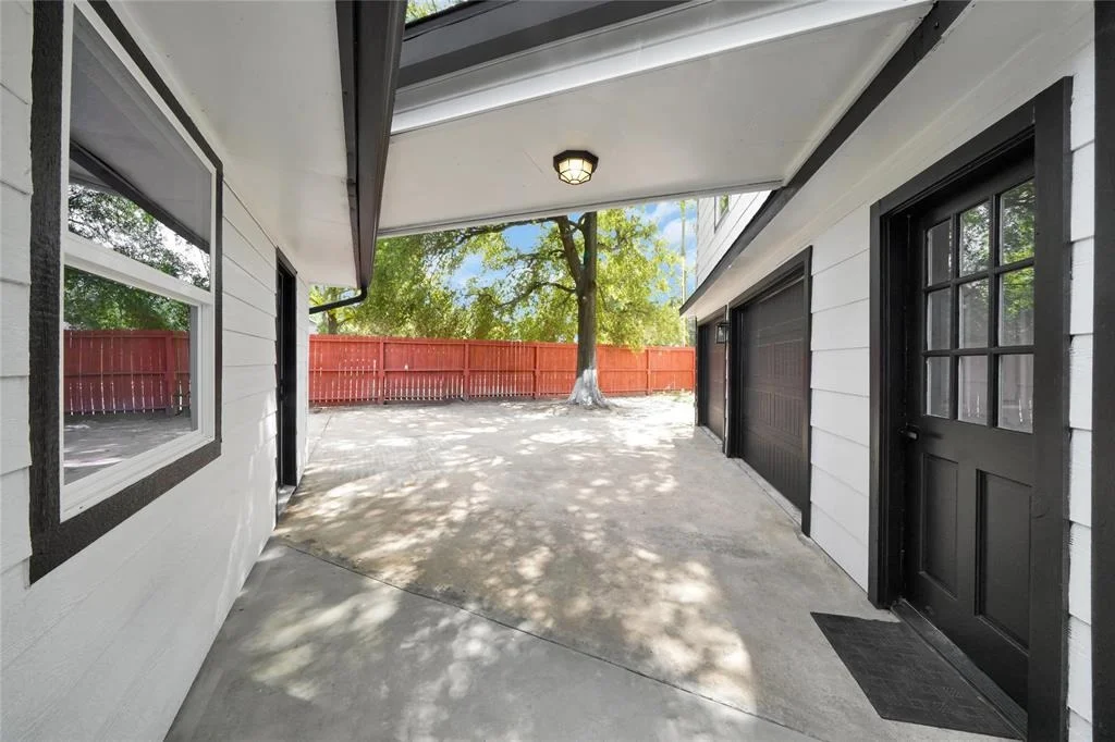 Photo of 2803 Shadowdale Drive