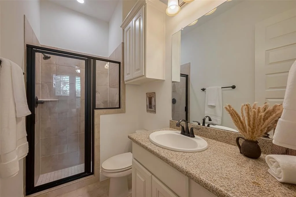 Photo of 7 Edgemont Court