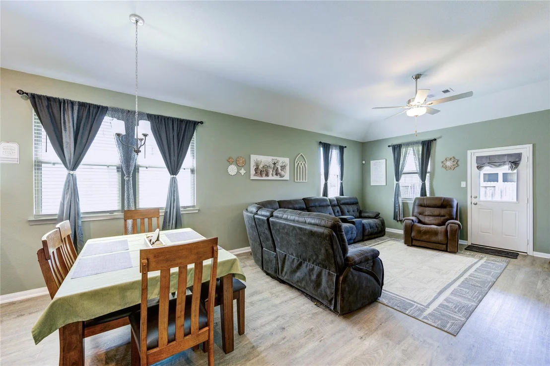 Photo of 742 Brown Road