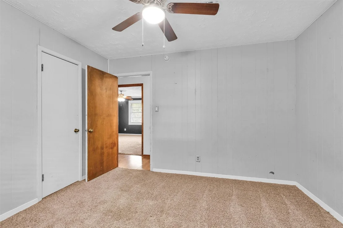 Photo of 13585 Walker Road