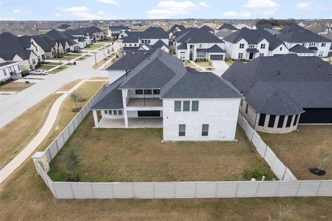 Photo of 4935 Grapevine Lane