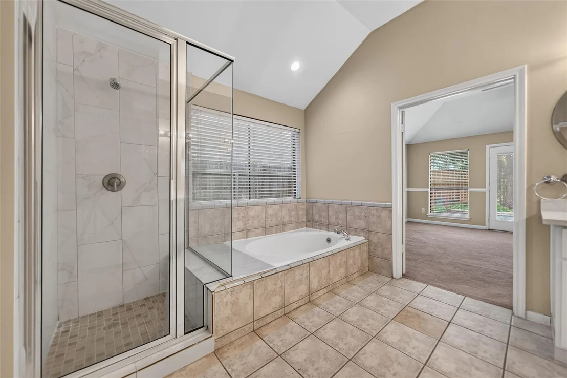 Photo of 22918 Glenover Drive