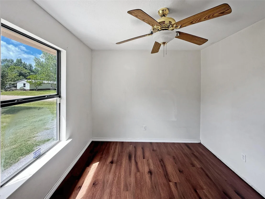 Photo of 327 Reuben Street