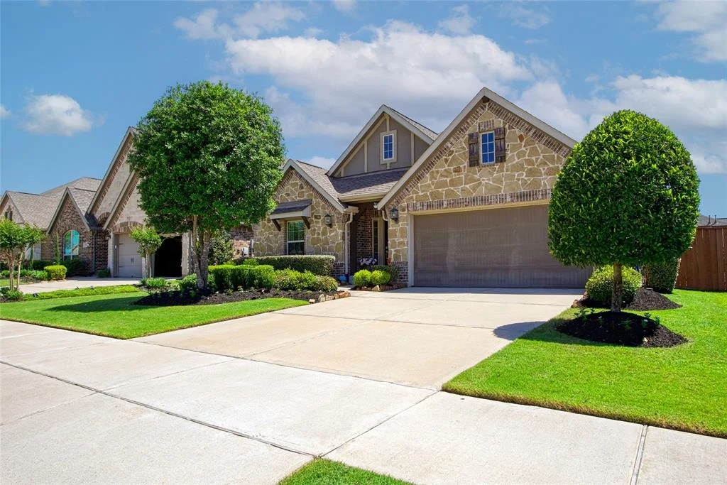 Photo of 10519 Menelaws Trail