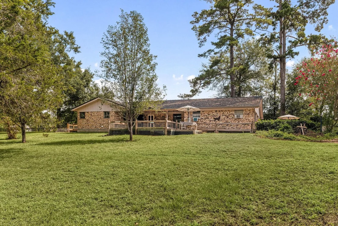 Photo of 301 Beverly Lane