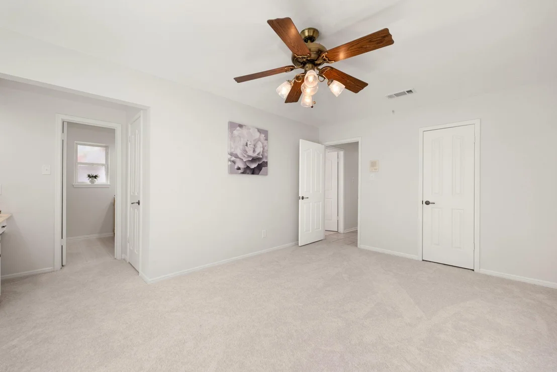Photo of 17407 Loring Lane