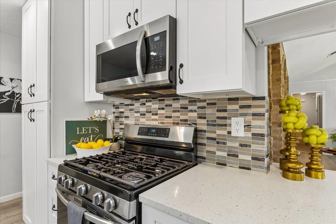 Photo of 16427 Clearcrest Drive