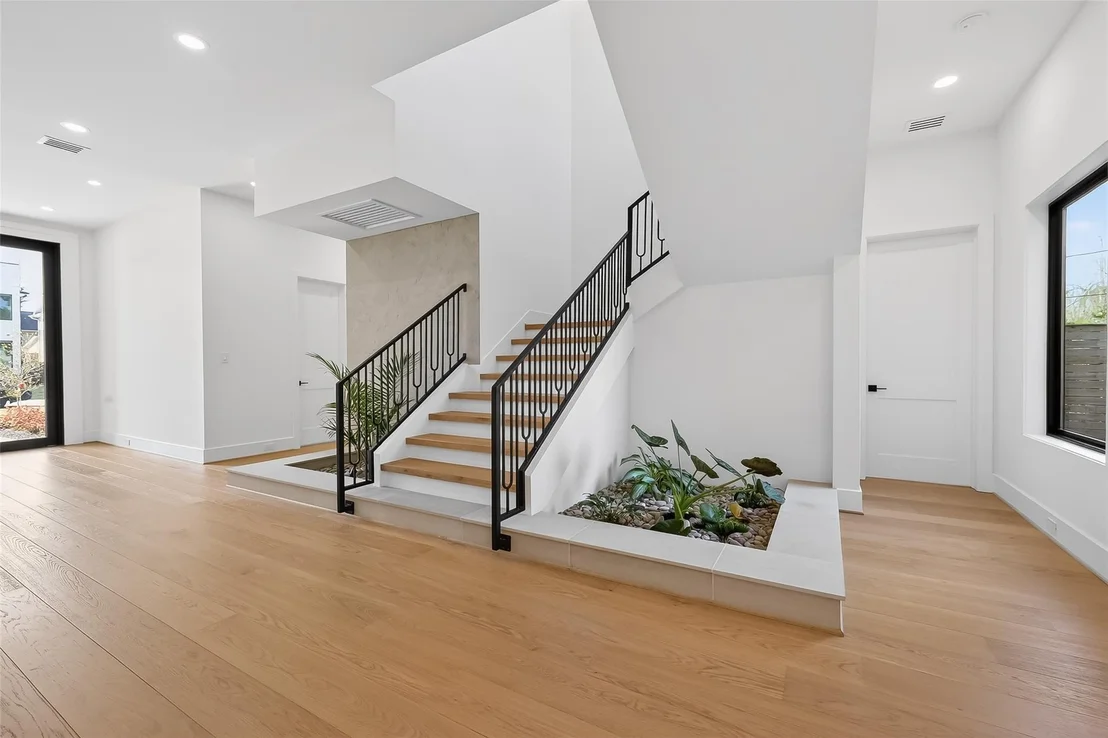 Photo of 6534 Corbin Street