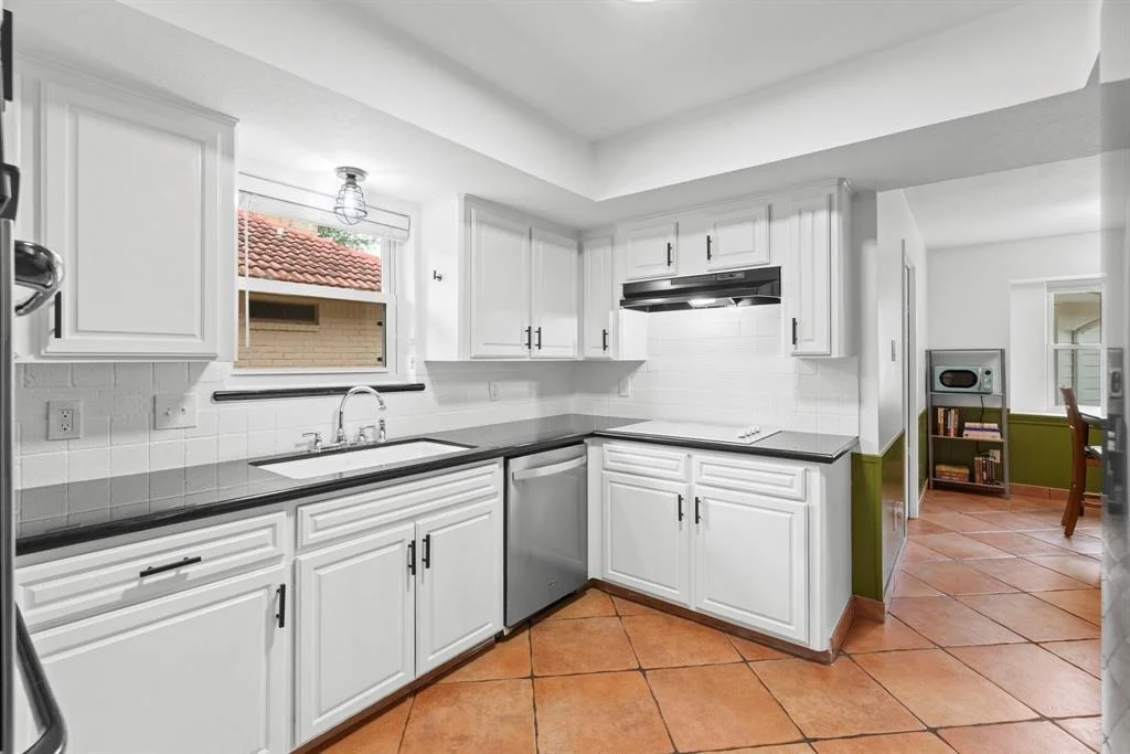 Photo of 5918 Donwhite Lane