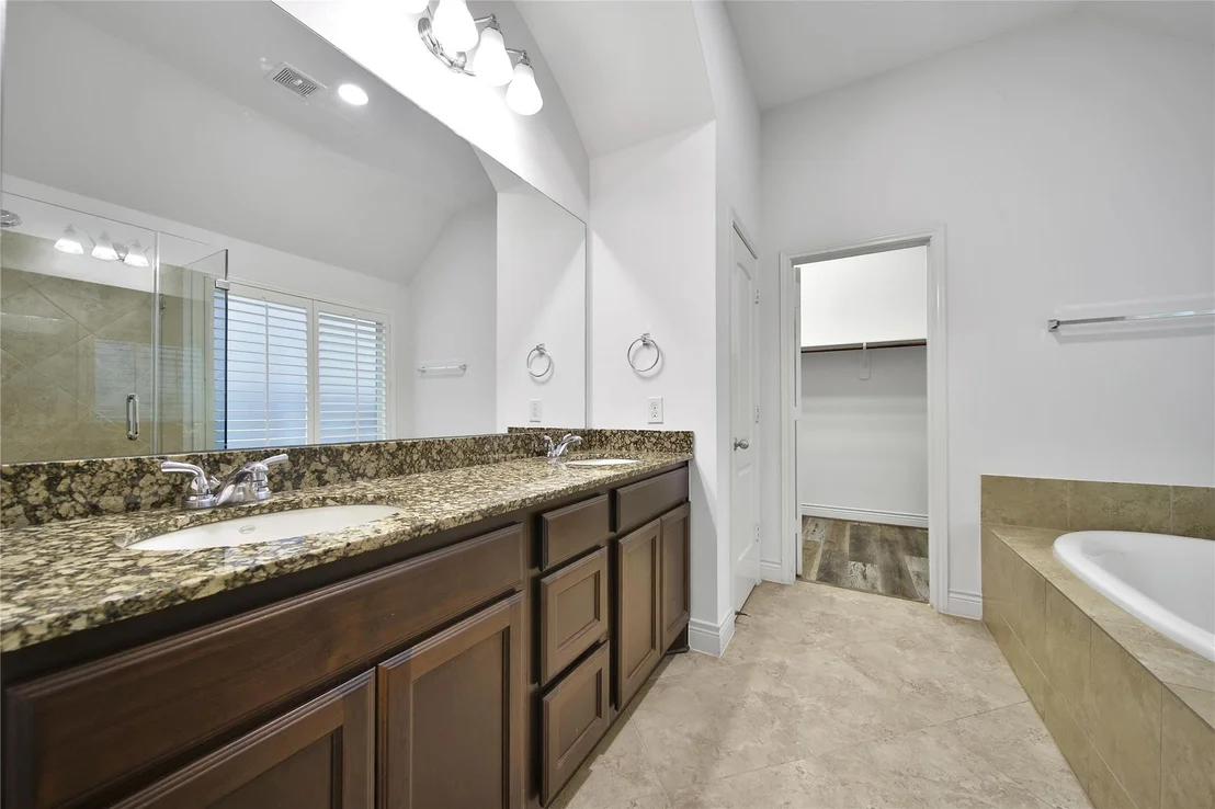Photo of 111 Forest Heights Way