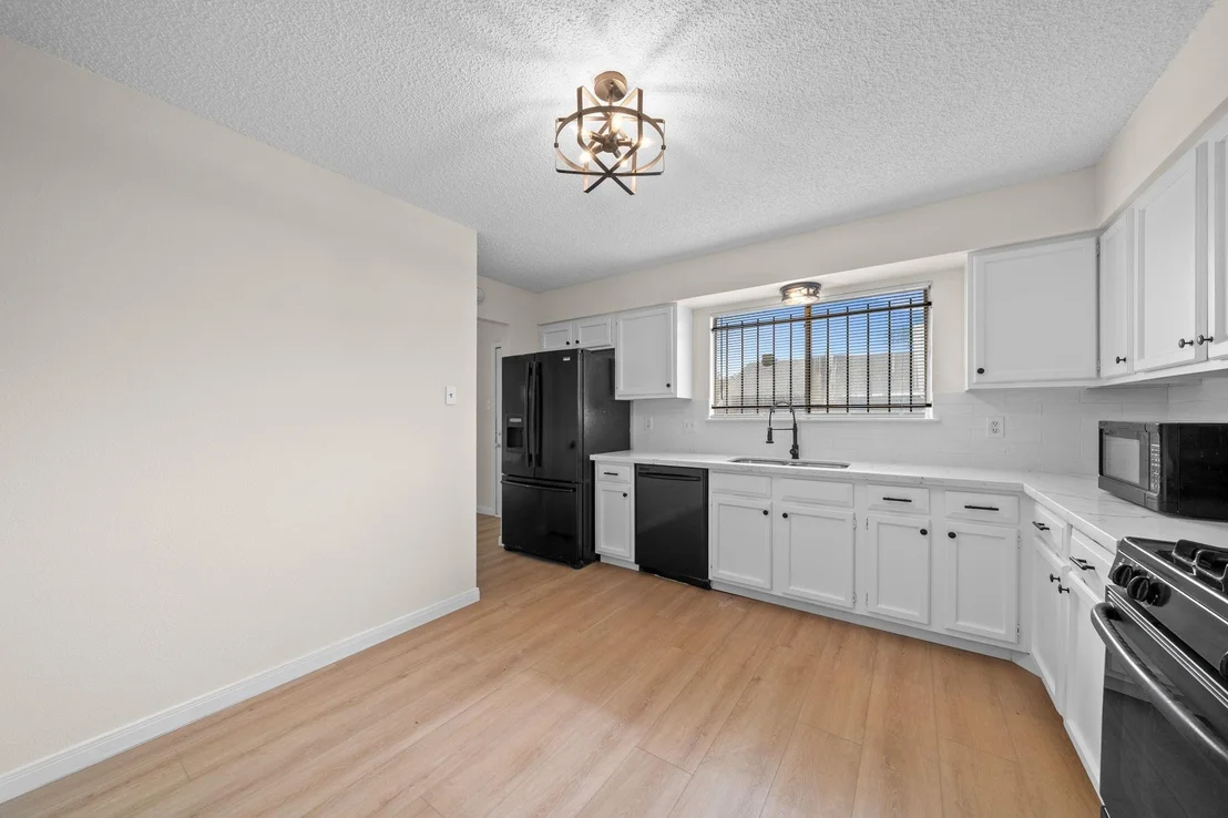 Photo of 8702 Bird Forest Drive