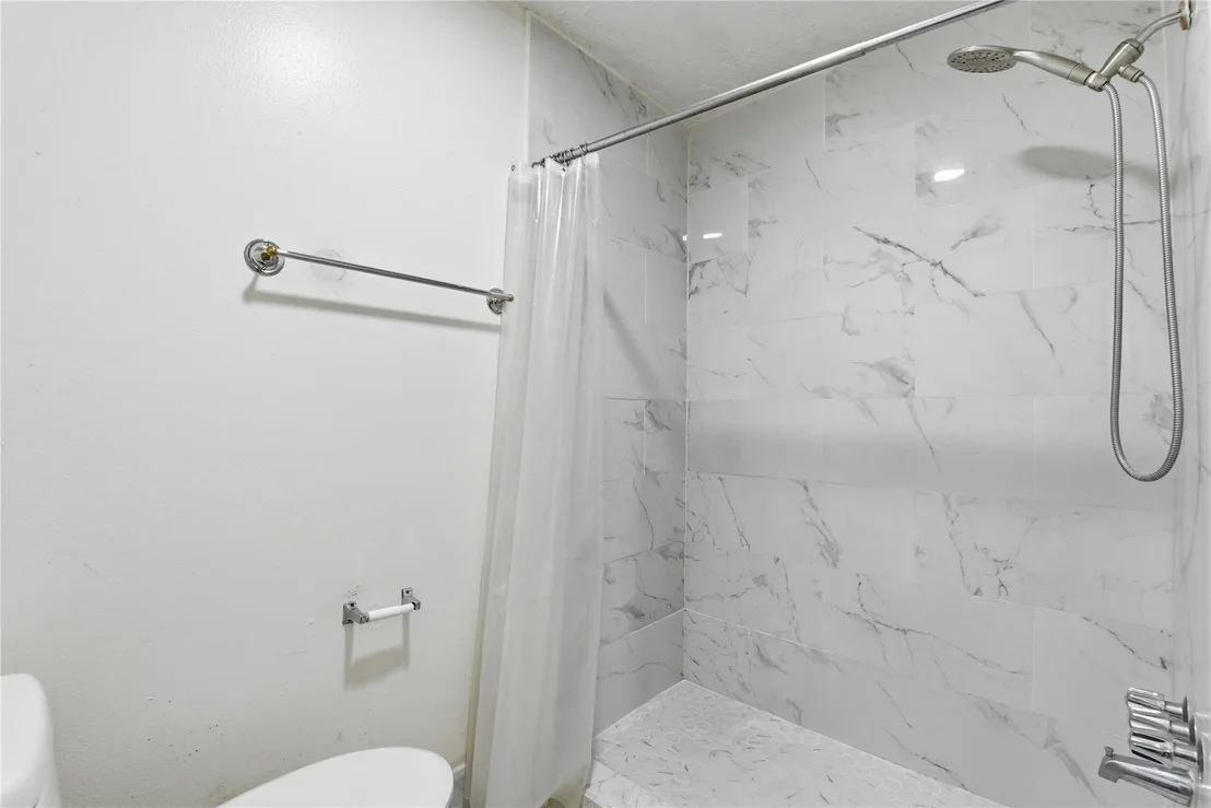 Photo of 9211 Benning Drive