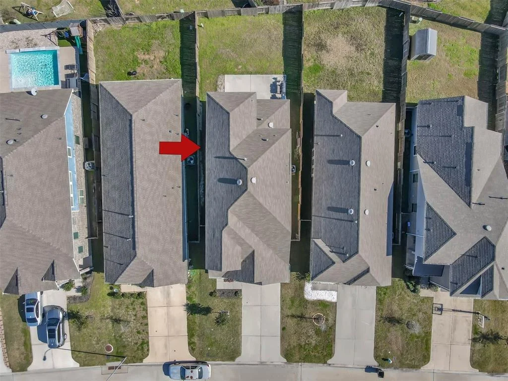 Photo of 29857 Dovetail Bluff Lane
