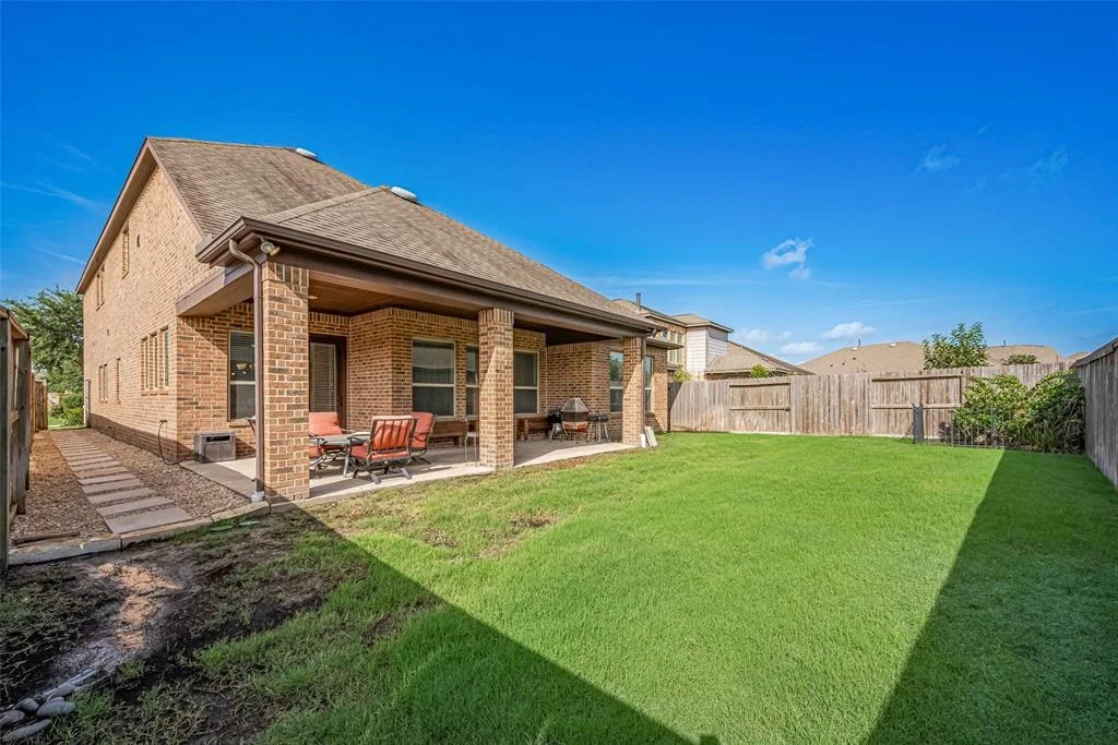 Photo of 11023 Honeysuckle Haven Drive