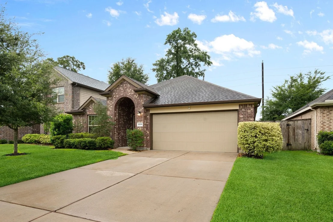 Photo of 4008 Erlington Bend Trace