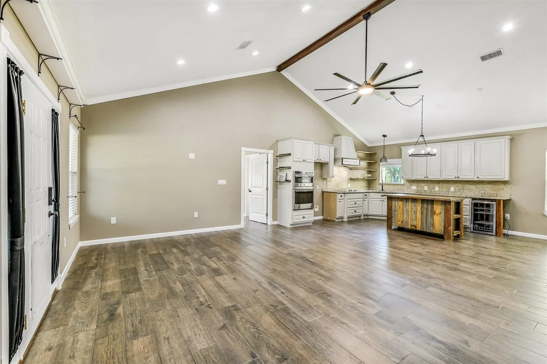 Photo of 212 County Road 2202