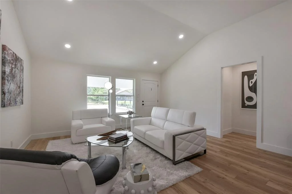 Photo of 2538 Roy Circle