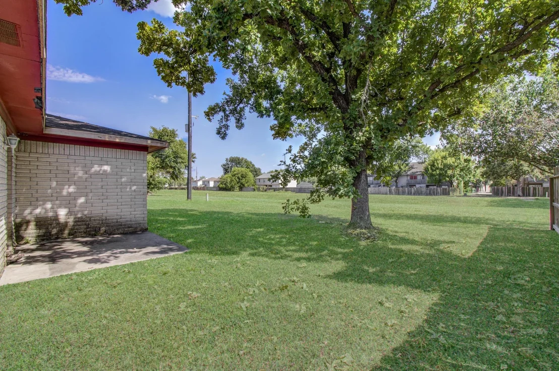 Photo of 10215 Windriver Drive