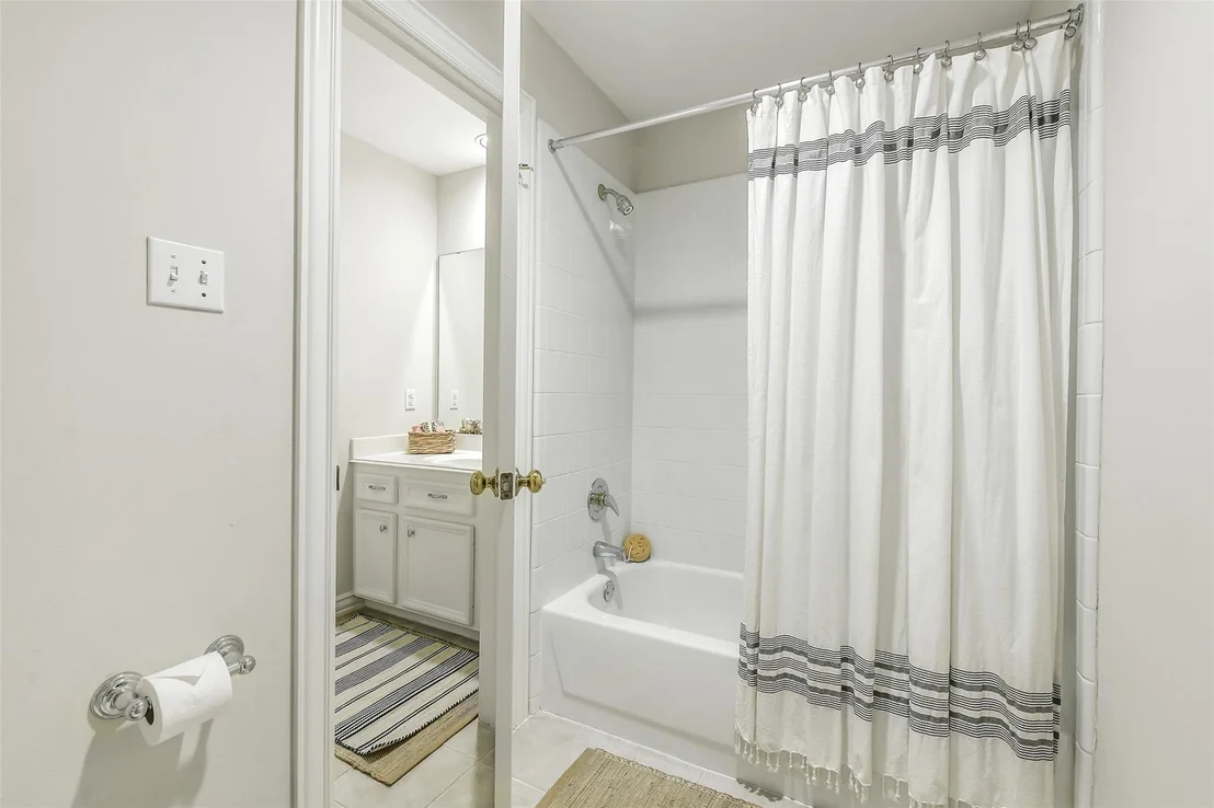 Photo of 11 Cypress Lake Place