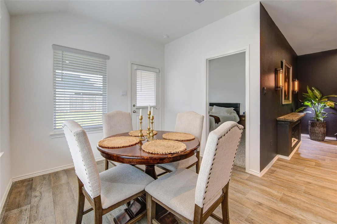 Photo of 4230 Berwick Park Lane