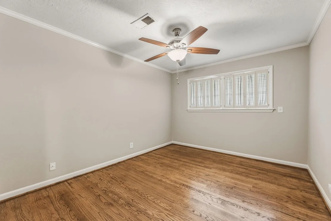 Photo of 4510 Creekbend Drive