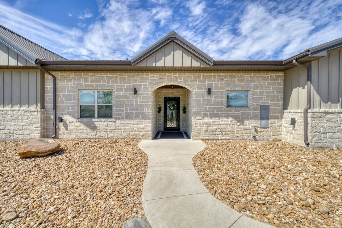 Photo of 5792 Andert Road
