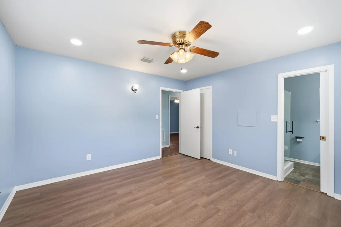 Photo of 1416 Linwood Drive
