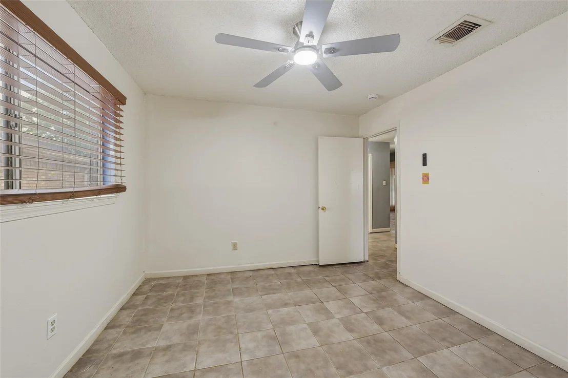 Photo of 3726 Royal Manor Drive
