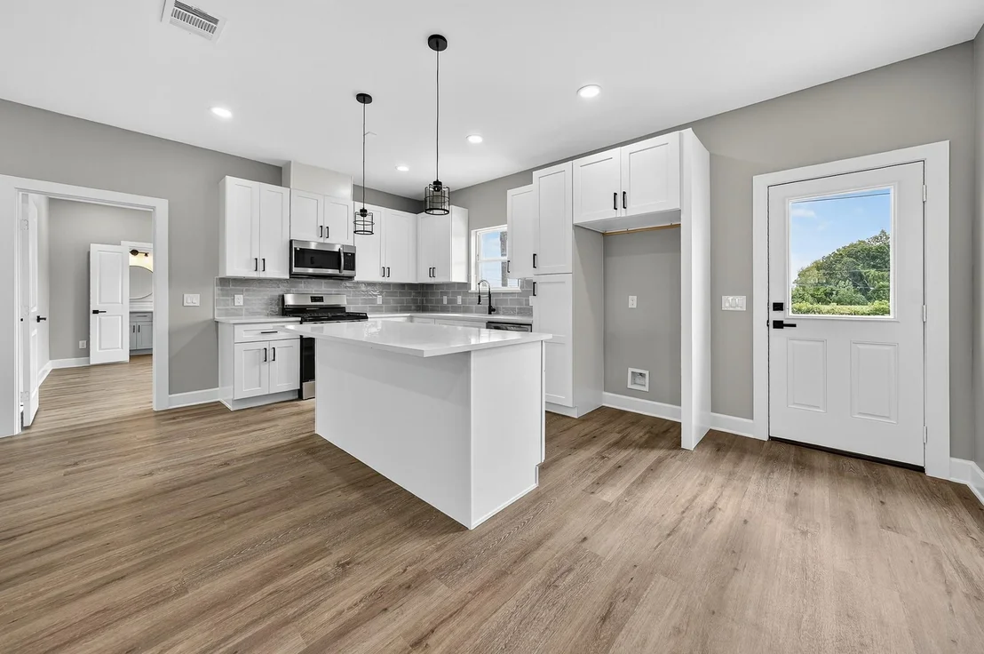 Photo of 4602 Pinebrook Lane