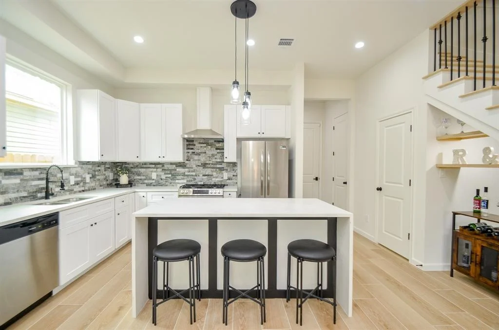 Photo of 7433 Hezekiah Lane