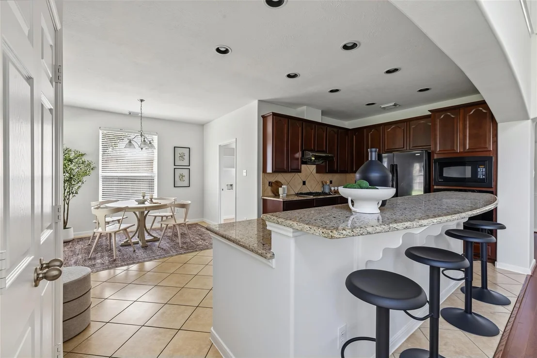 Photo of 8610 Rising Oak Lane