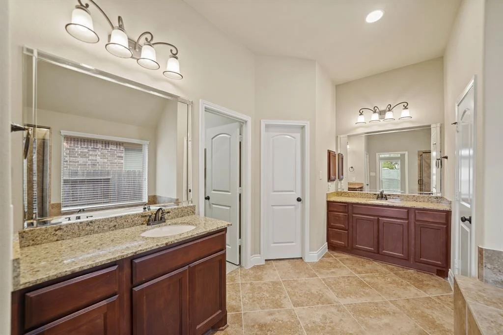 Photo of 2711 Park Hills Drive