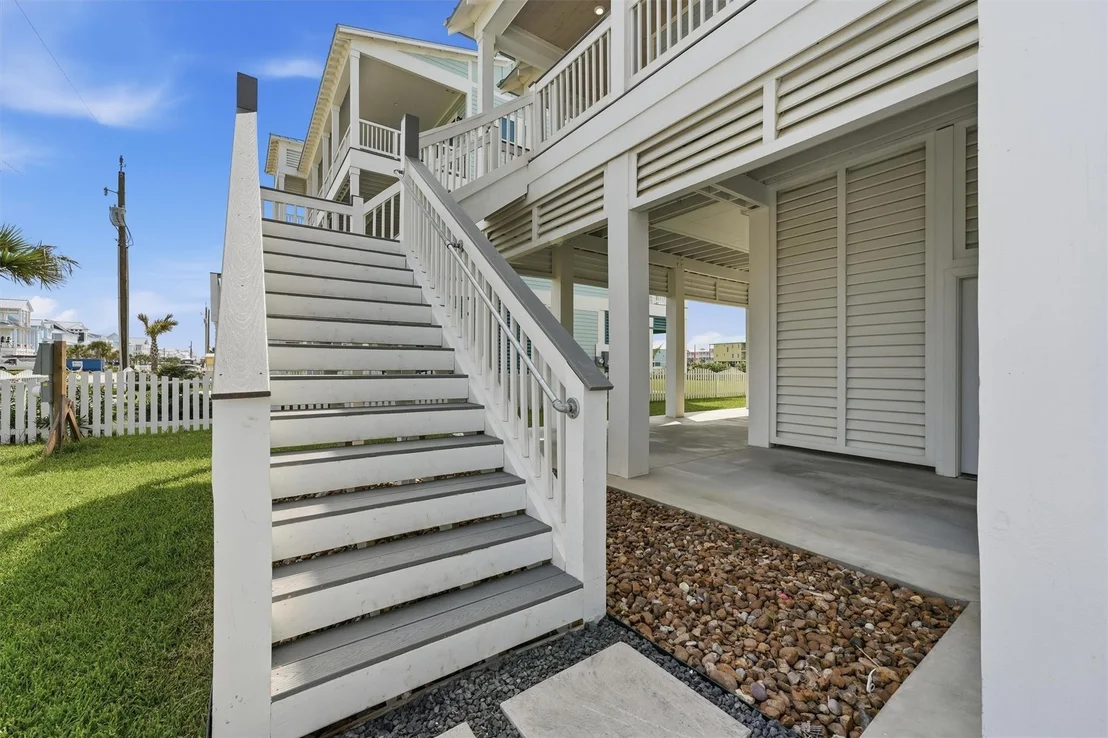 Photo of 11350 Beachside Drive