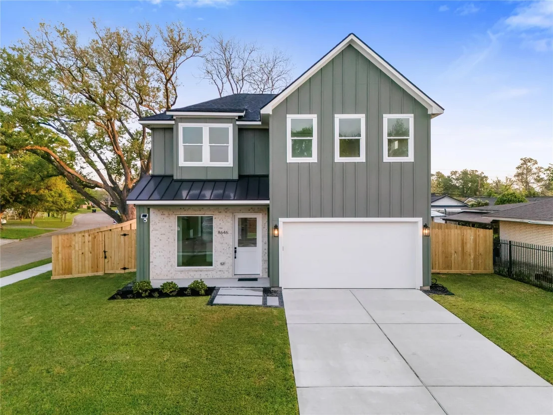 Photo of 8646 Alcott Drive