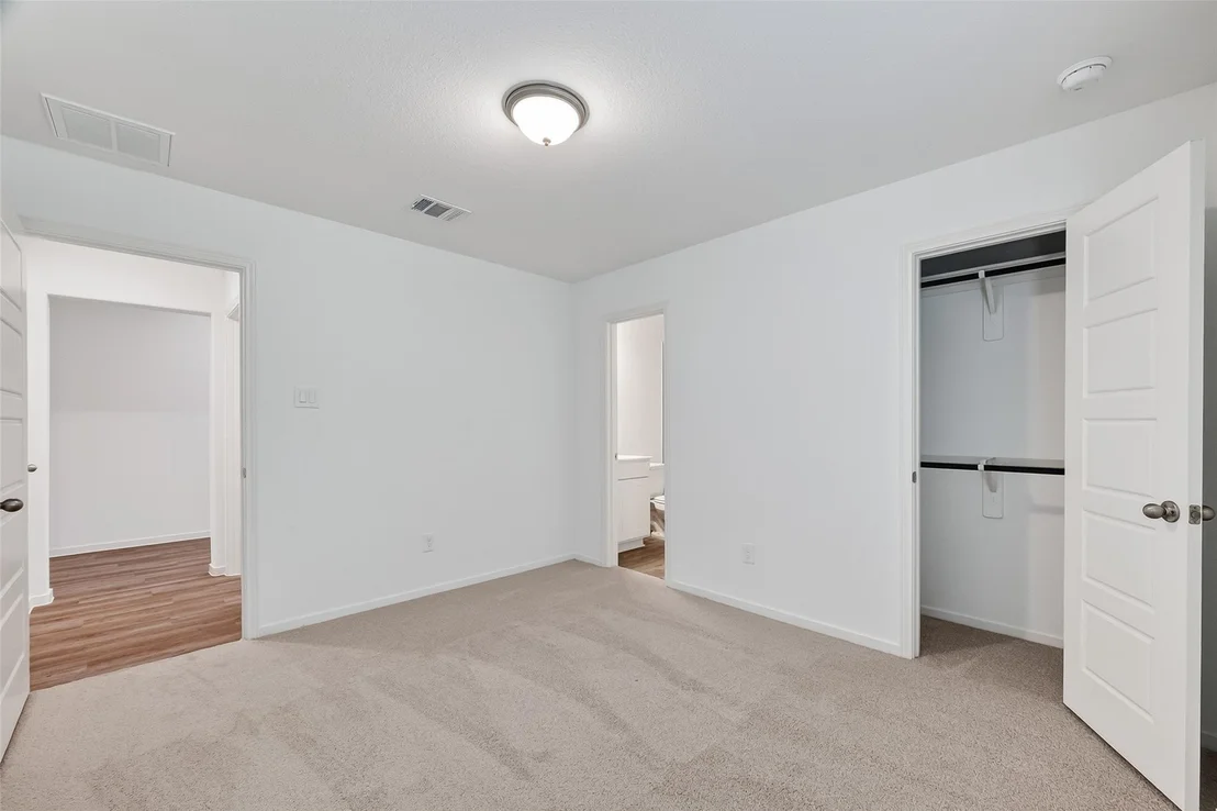 Photo of 3314 Rolling River Drive