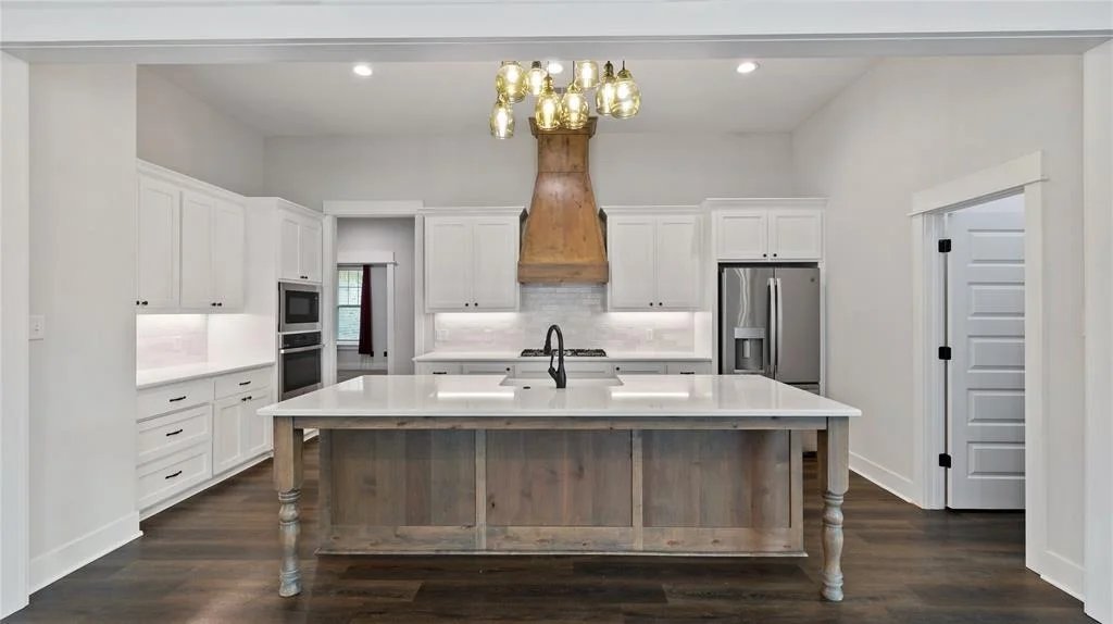 Photo of 3516 Chantilly Path